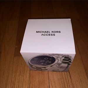 Michael Kors Access Bradshaw smart watch